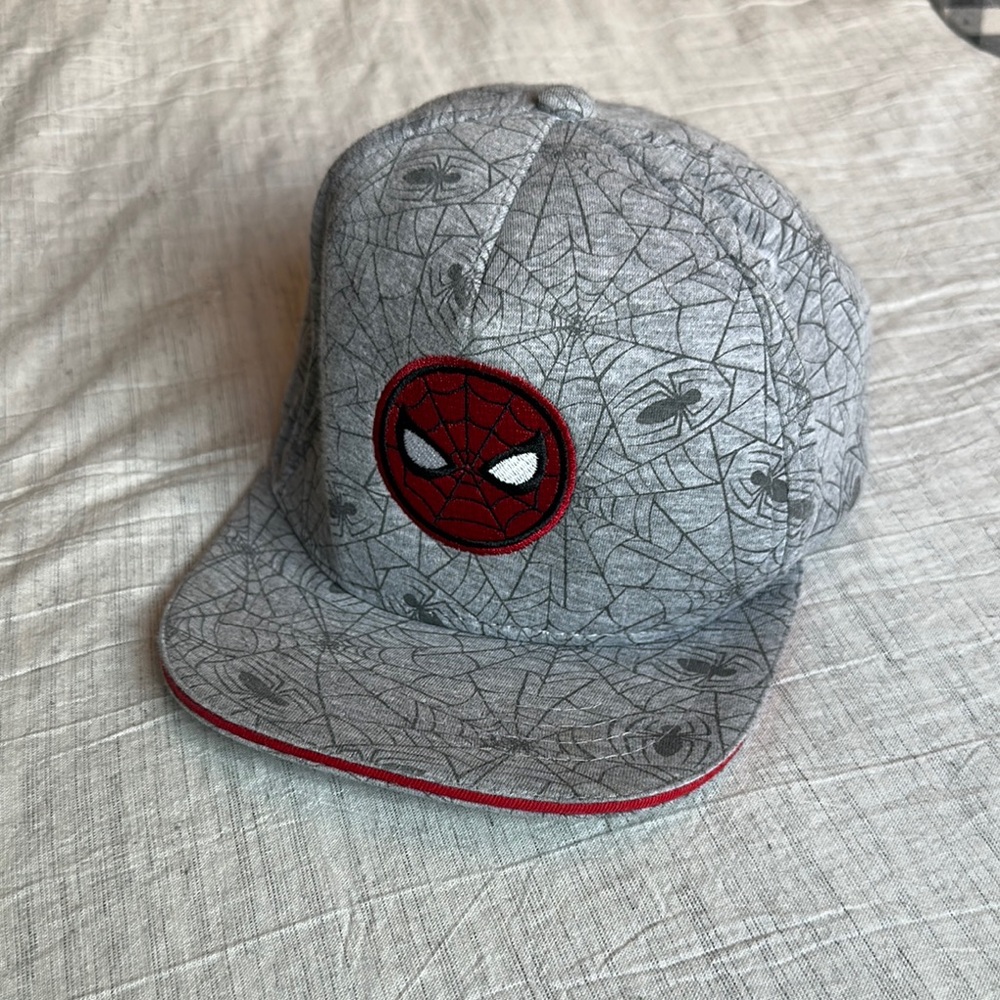 Marvel Spider-Man Kids Baseball Cap - Gray and Red